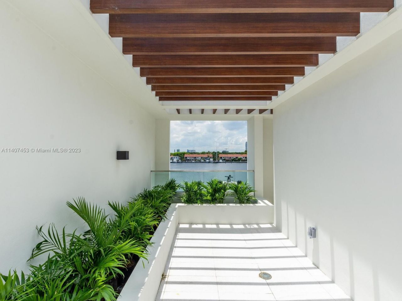 Таунхаус в Майами, США, 350 м² - фото 12