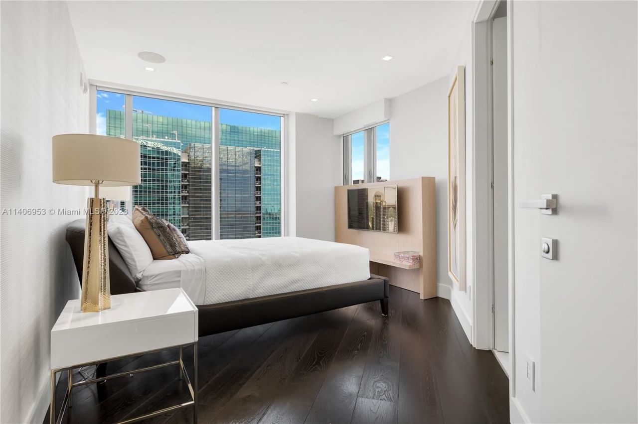 Квартира в Майами, США, 230 м² - фото 14