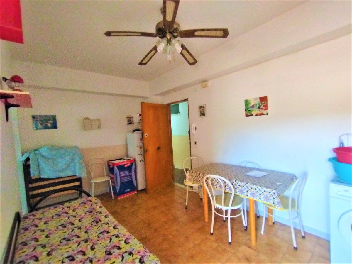 Квартира в Скалее, Италия, 45 м² - фото 1