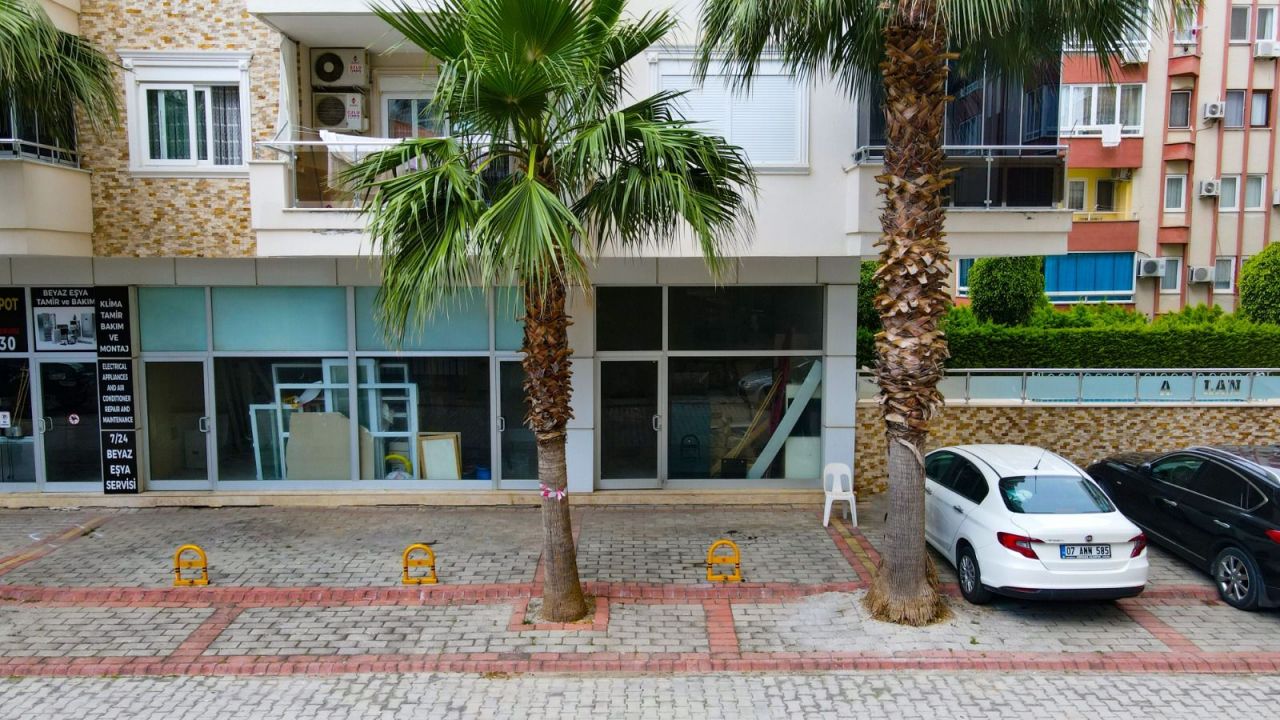 Магазин в Алании, Турция, 25 м² - фото 1