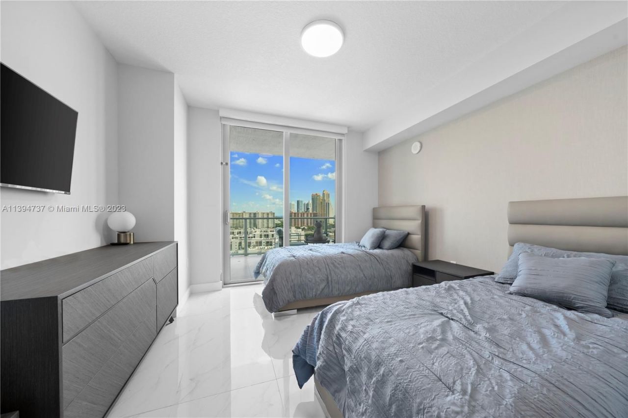 Квартира в Майами, США, 180 м² - фото 9