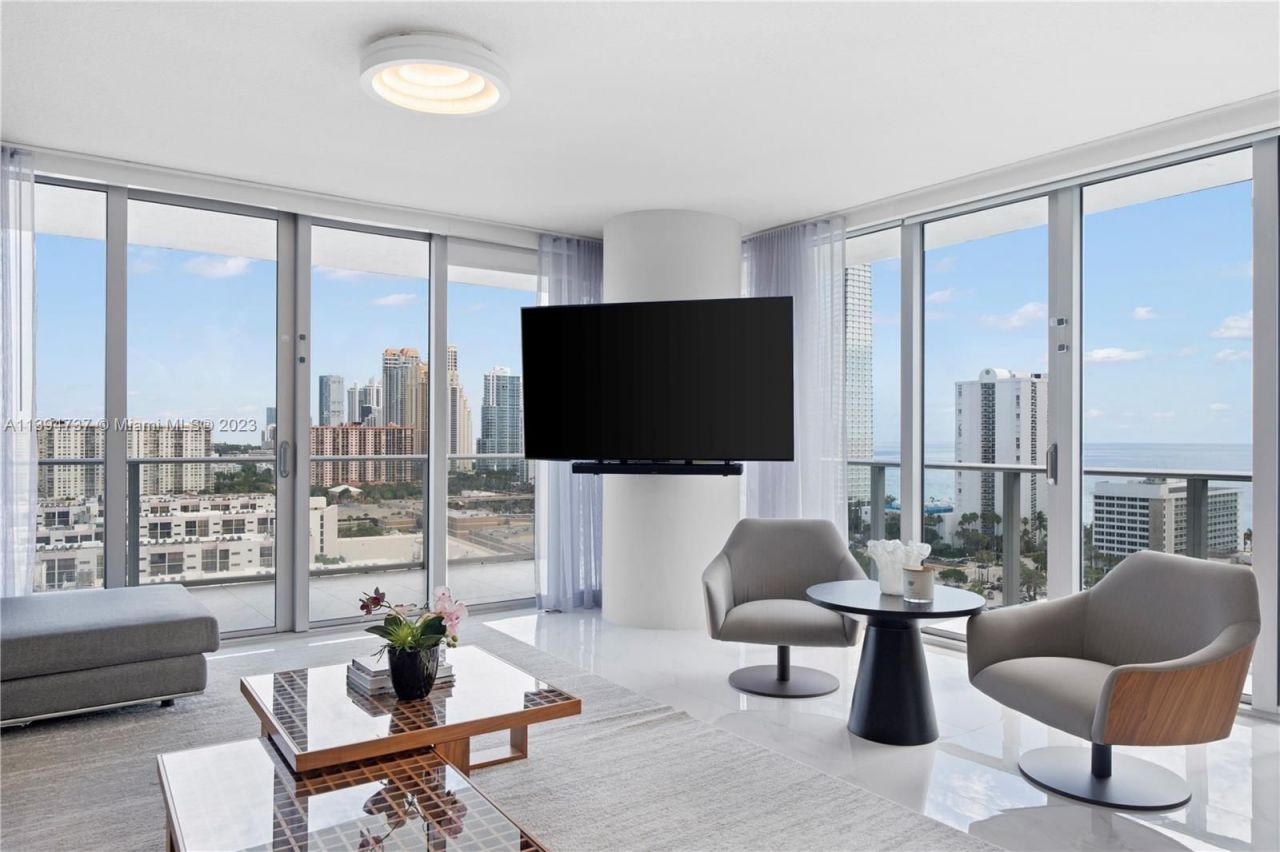 Квартира в Майами, США, 180 м² - фото 2