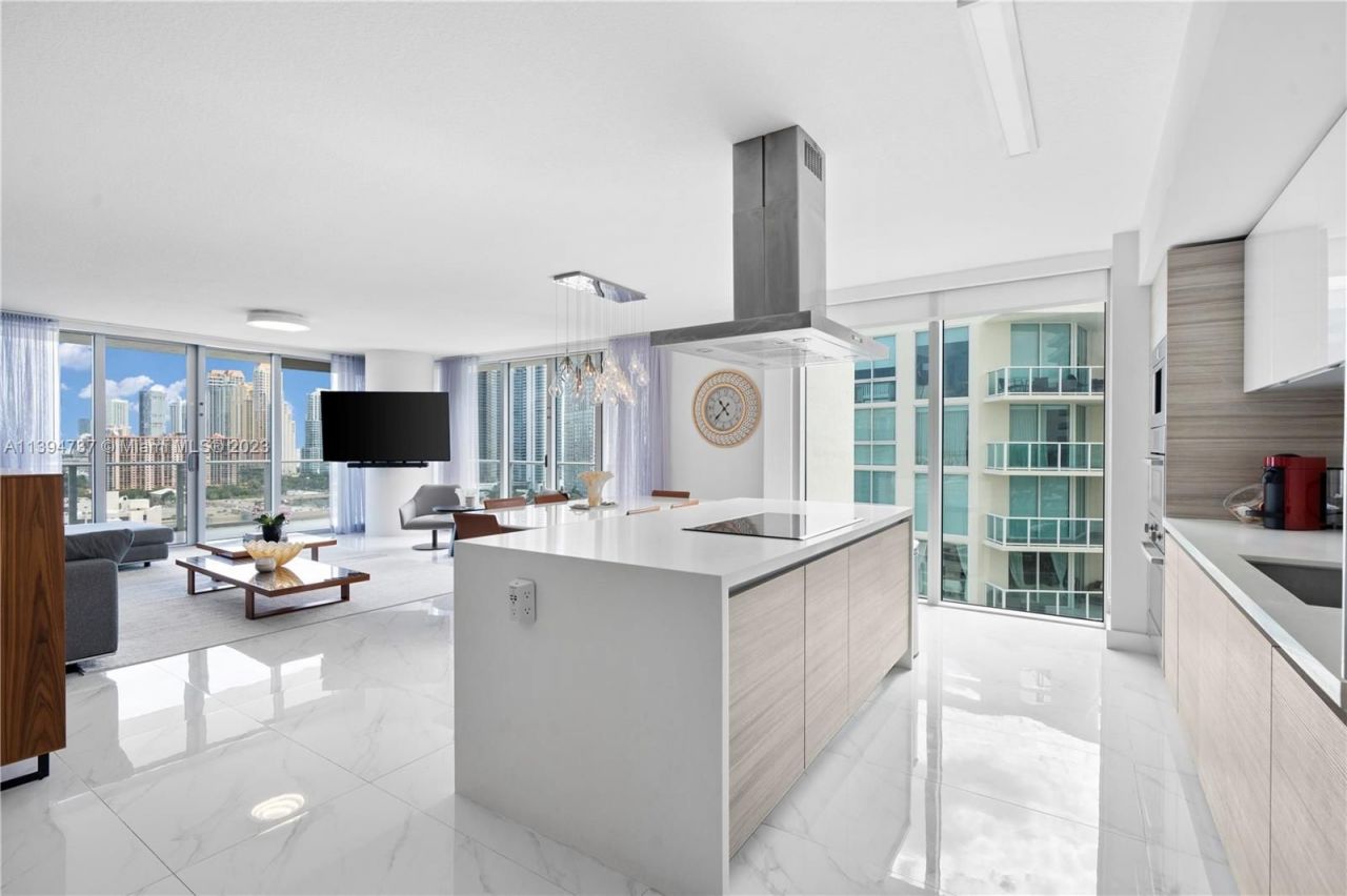 Квартира в Майами, США, 180 м² - фото 3