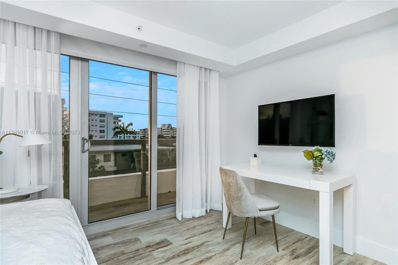 Квартира в Майами, США, 120 м² - фото 11