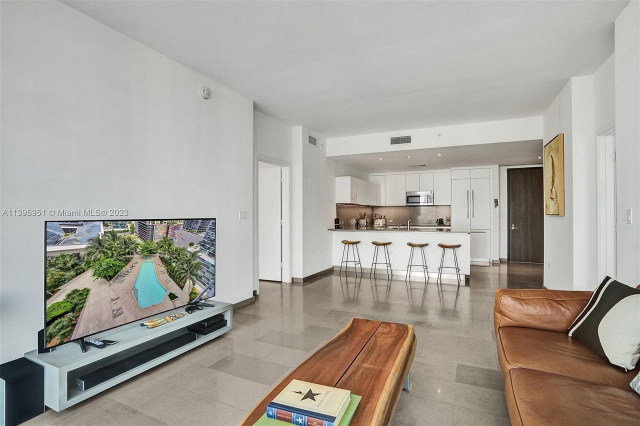 Квартира в Майами, США, 120 м² - фото 14