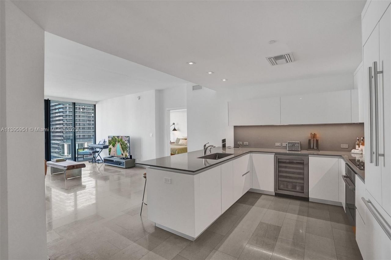 Квартира в Майами, США, 120 м² - фото 18