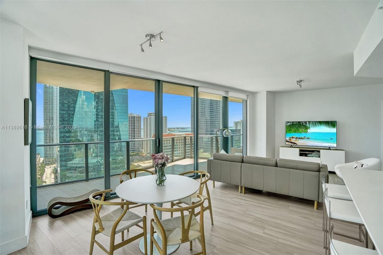 Квартира в Майами, США, 120 м² - фото 2