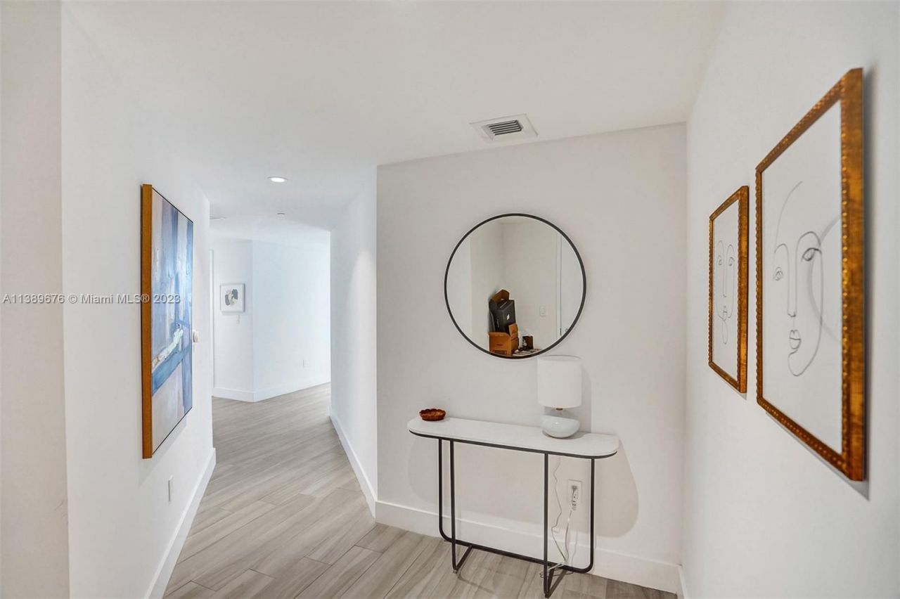 Квартира в Майами, США, 120 м² - фото 18