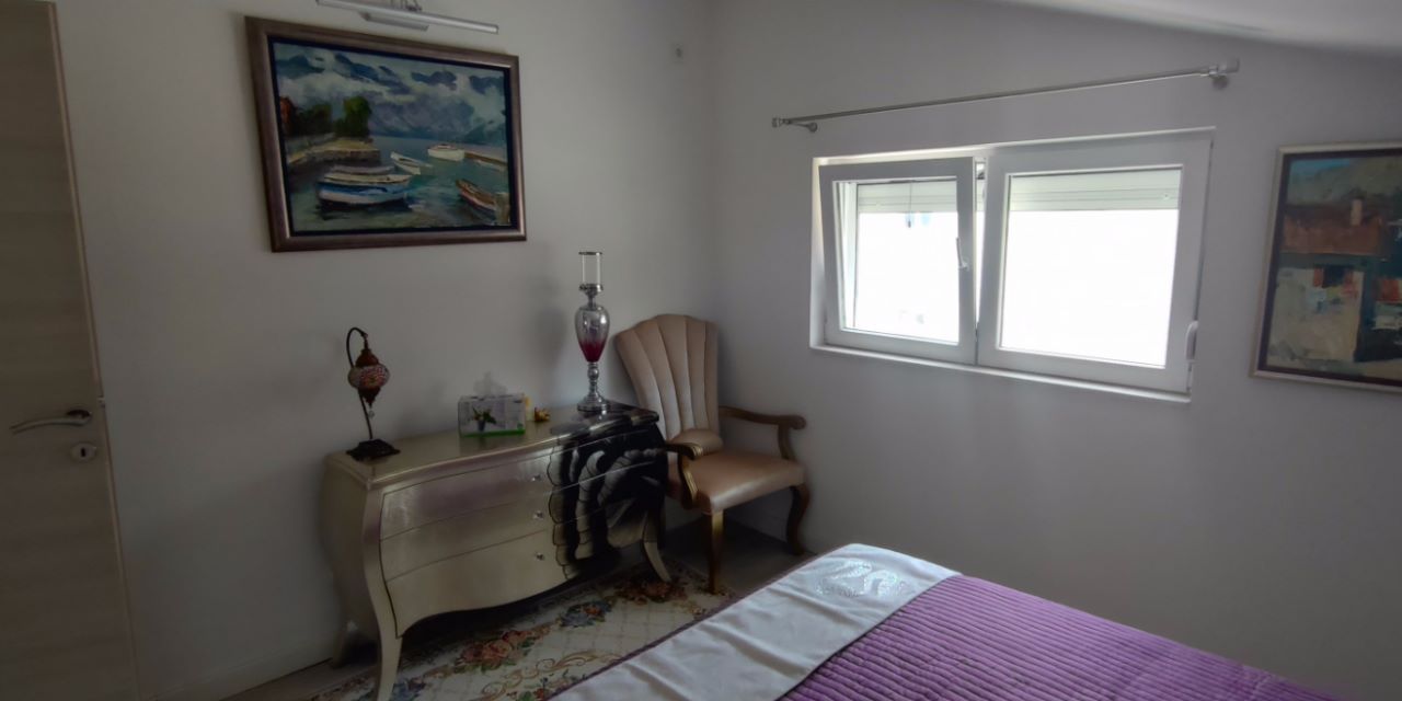 Квартира в Тивате, Черногория, 110 м² - фото 7