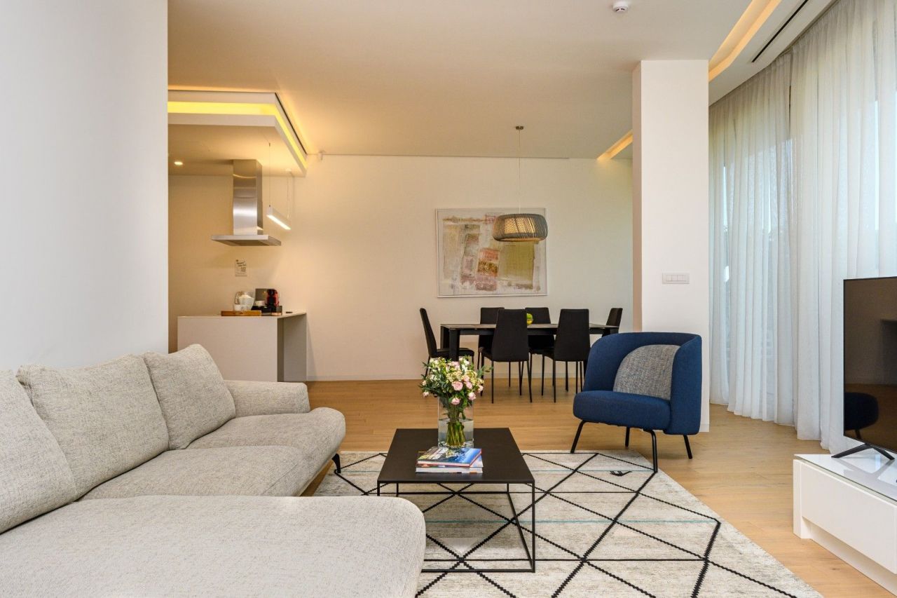 Квартира в Будве, Черногория, 172 м² - фото 3