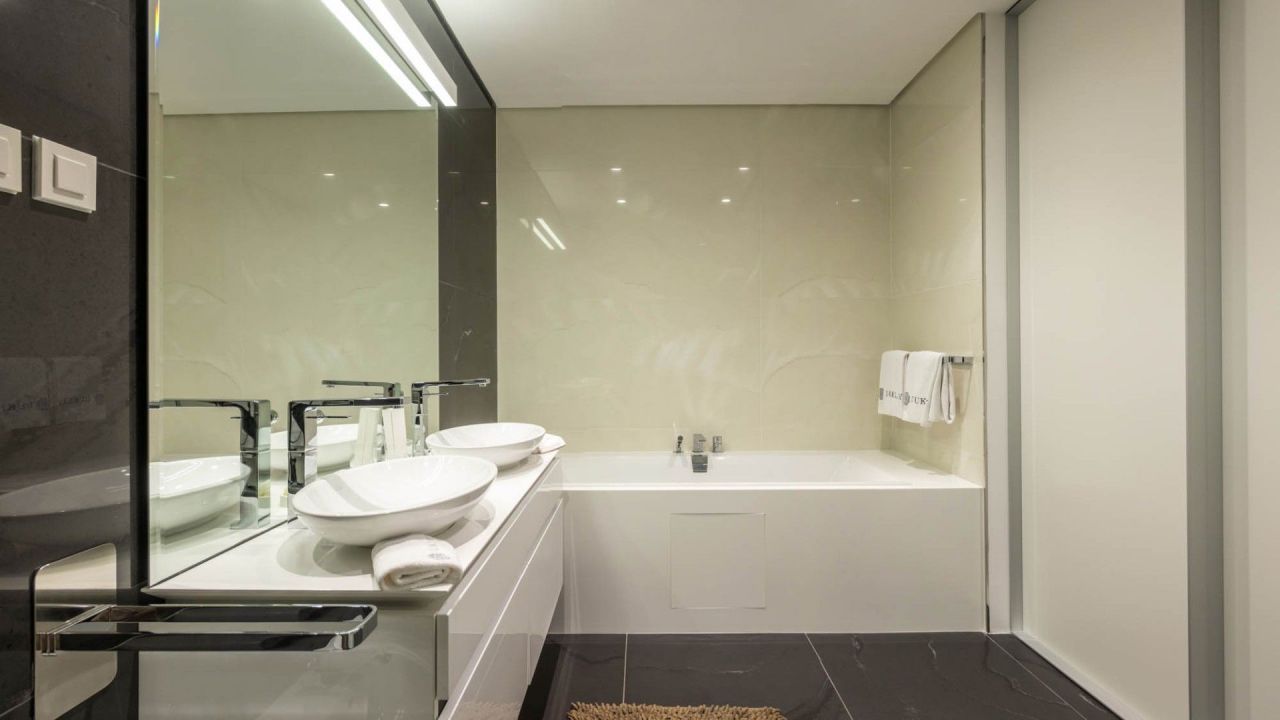 Квартира в Будве, Черногория, 95 м² - фото 14