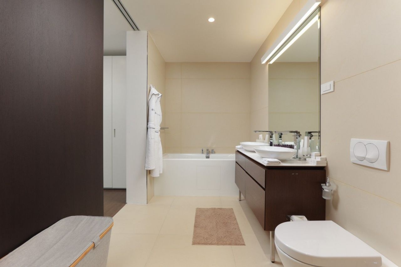 Квартира в Будве, Черногория, 173 м² - фото 15