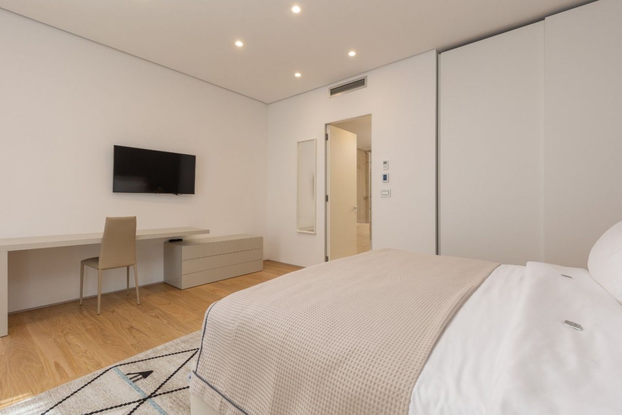 Квартира в Будве, Черногория, 576 м² - фото 15