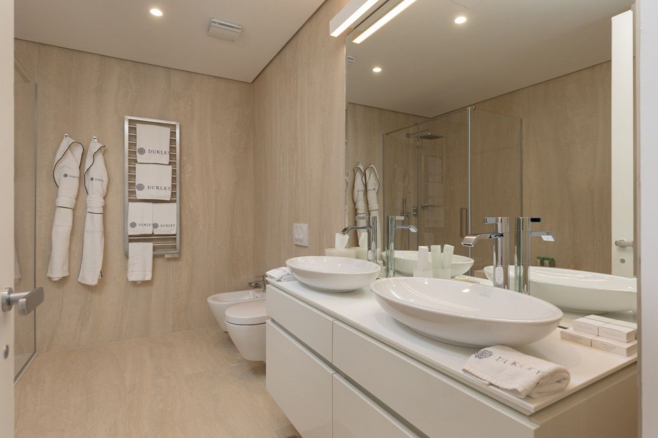 Квартира в Будве, Черногория, 576 м² - фото 16