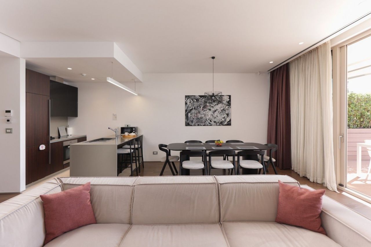 Квартира в Будве, Черногория, 173 м² - фото 18