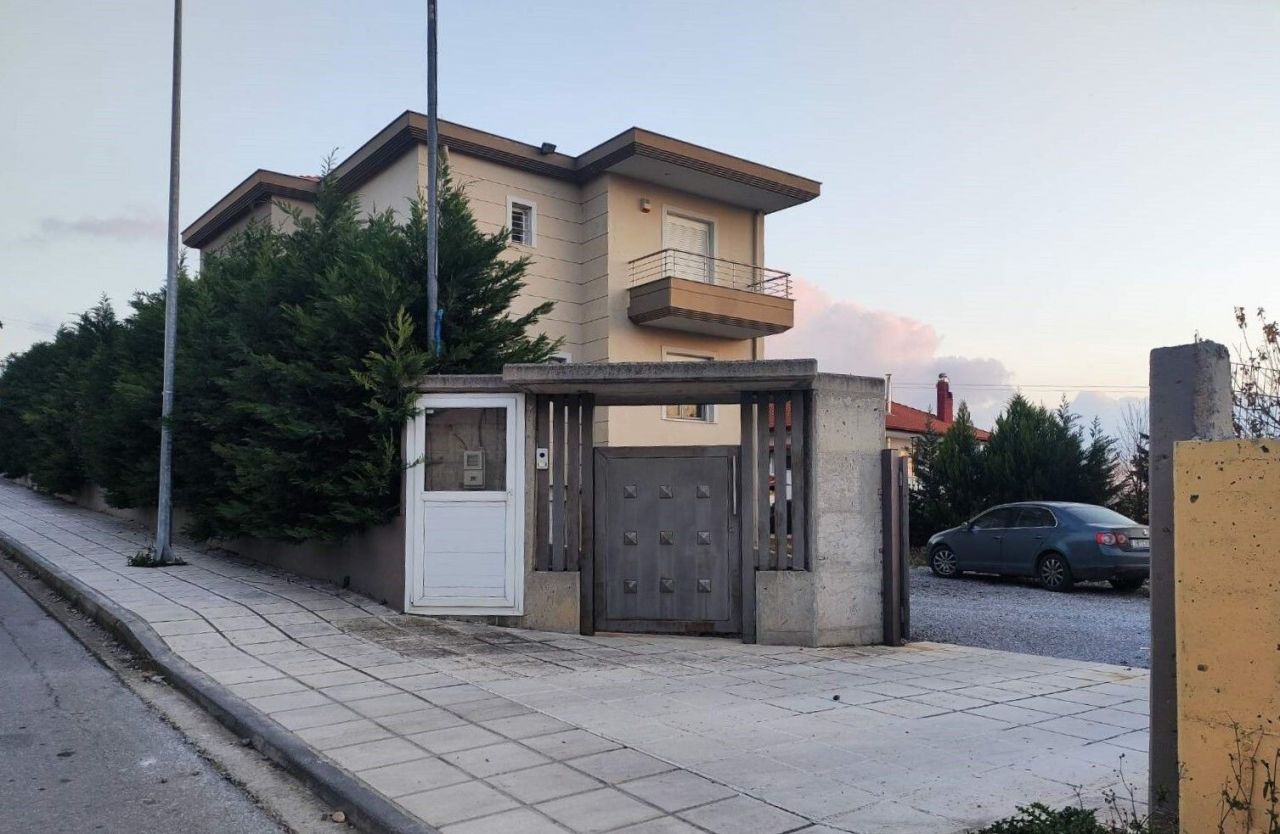 Дом в Салониках, Греция, 180 м2 - фото 1