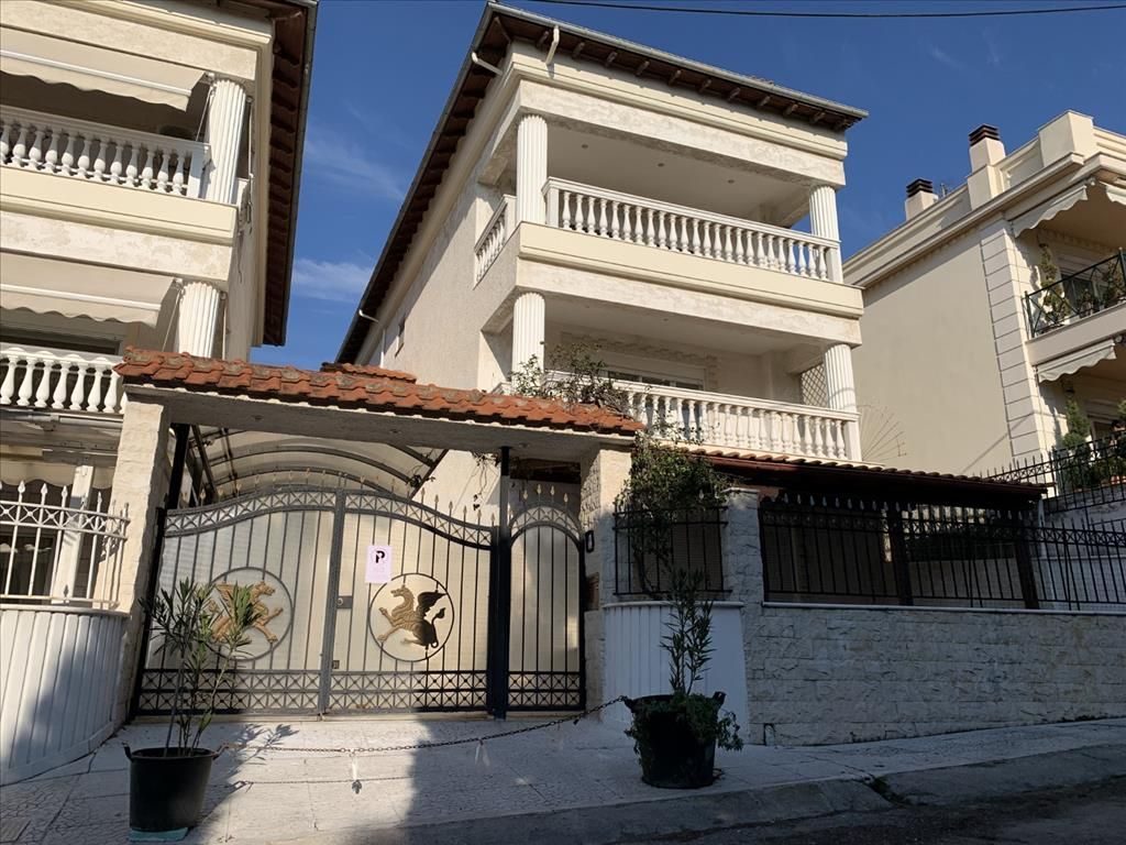 Дом в Салониках, Греция, 380 м2 - фото 1