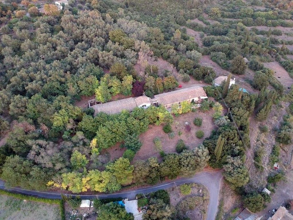 Дом на Корфу, Греция, 962 м² - фото 2