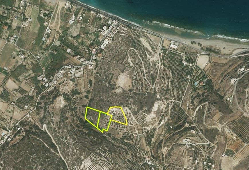 Земля в Ираклионе, Греция, 12 735 м² - фото 6