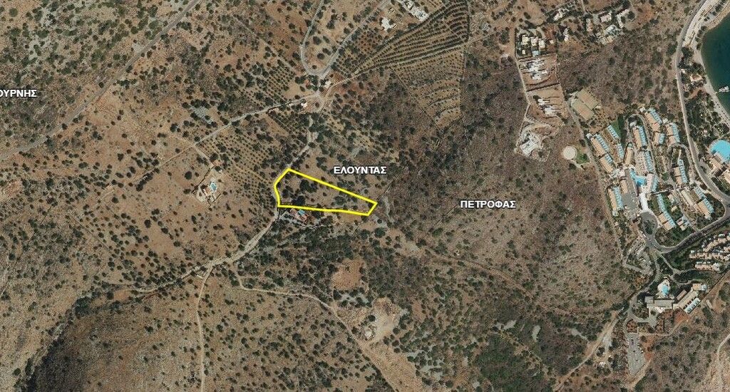 Земля в Ираклионе, Греция, 8 000 м² - фото 9