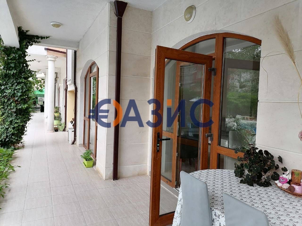 Магазин на Солнечном берегу, Болгария, 55.4 м² - фото 1