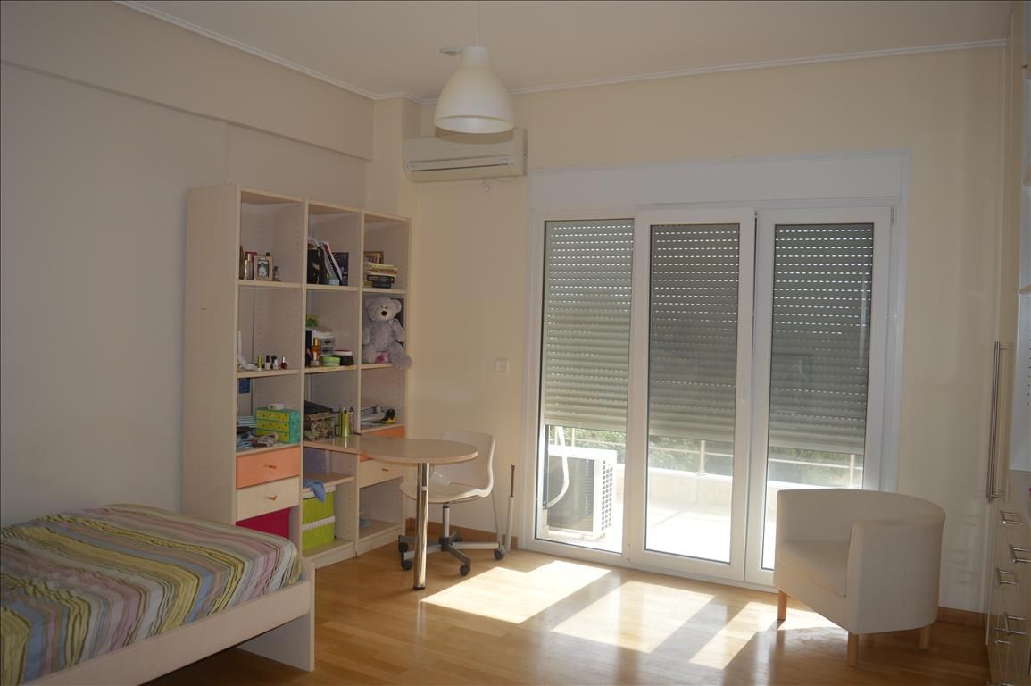 Мезонет в Лутраки, Греция, 330 м² - фото 11