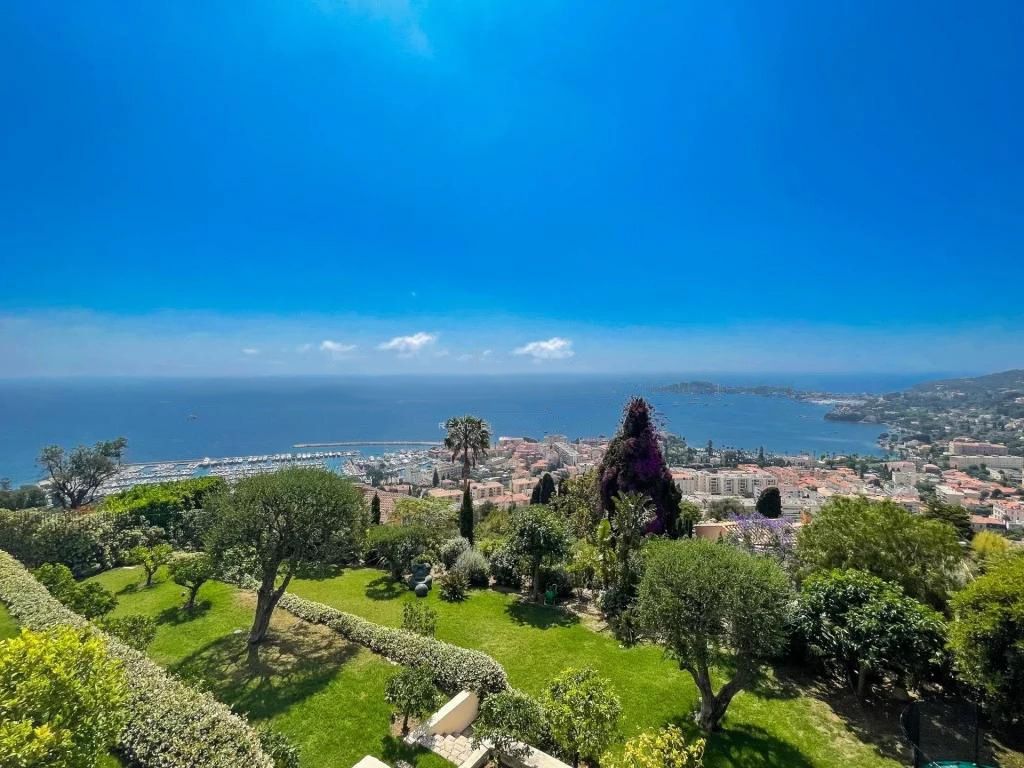 Вилла в Больё-сюр-Мер, Франция, 600 м² - фото 2