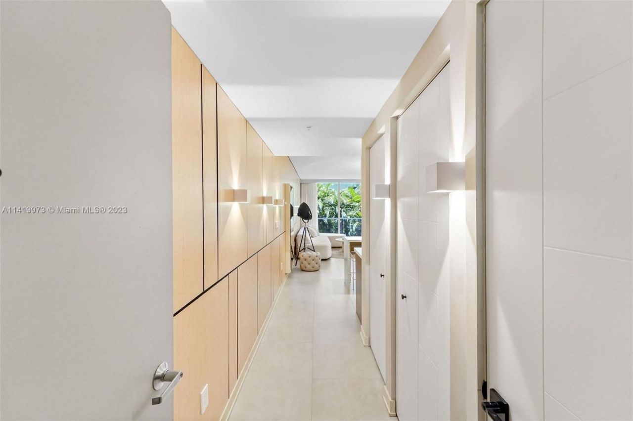 Квартира в Майами, США, 90 м² - фото 2