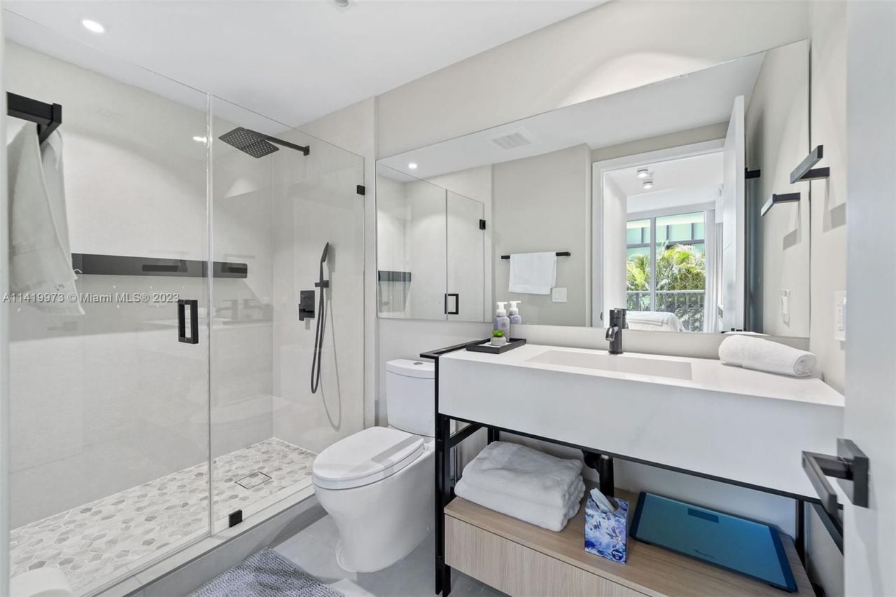 Квартира в Майами, США, 90 м² - фото 13