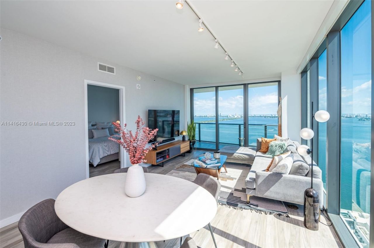 Квартира в Майами, США, 130 м² - фото 11