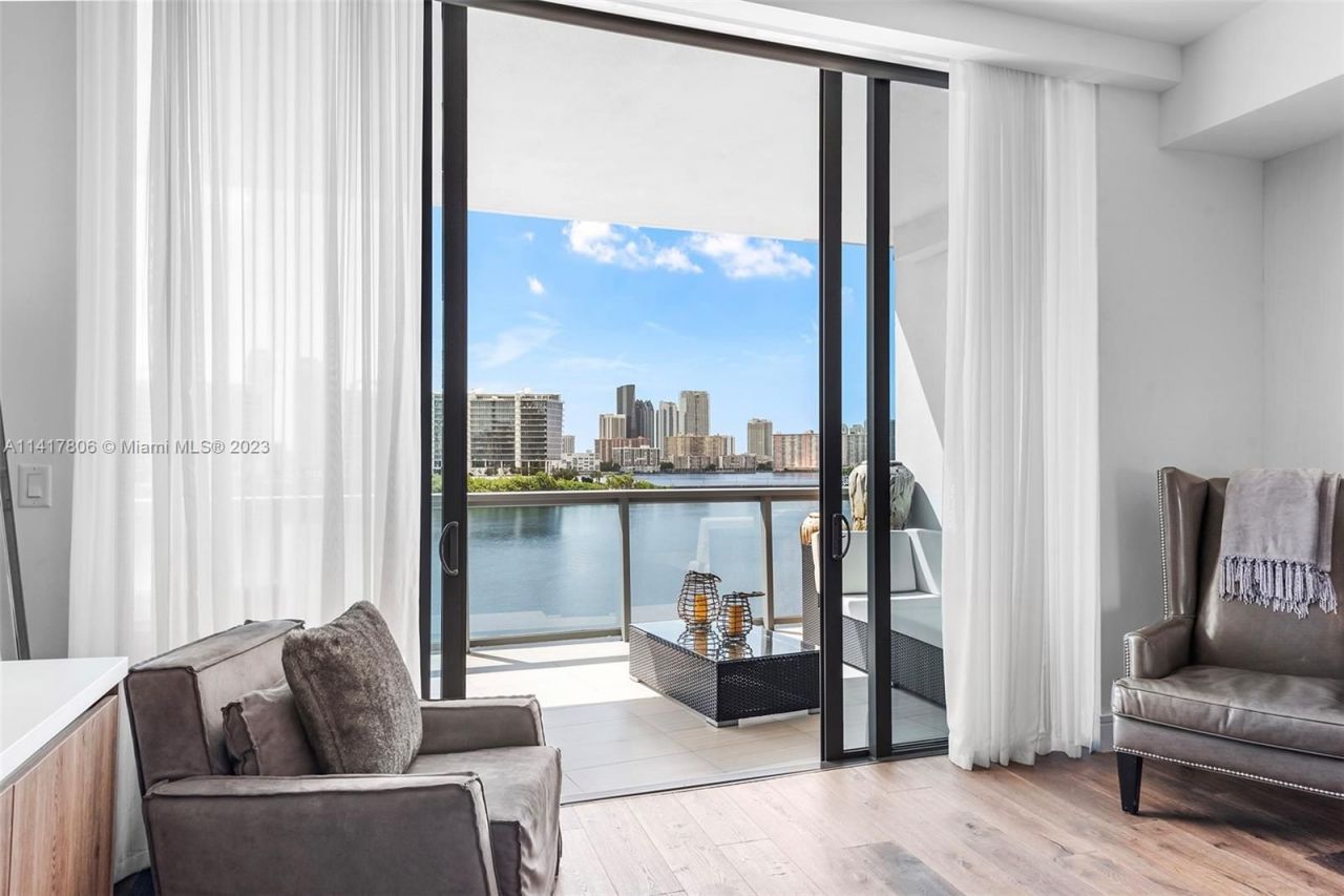 Квартира в Майами, США, 290 м² - фото 12