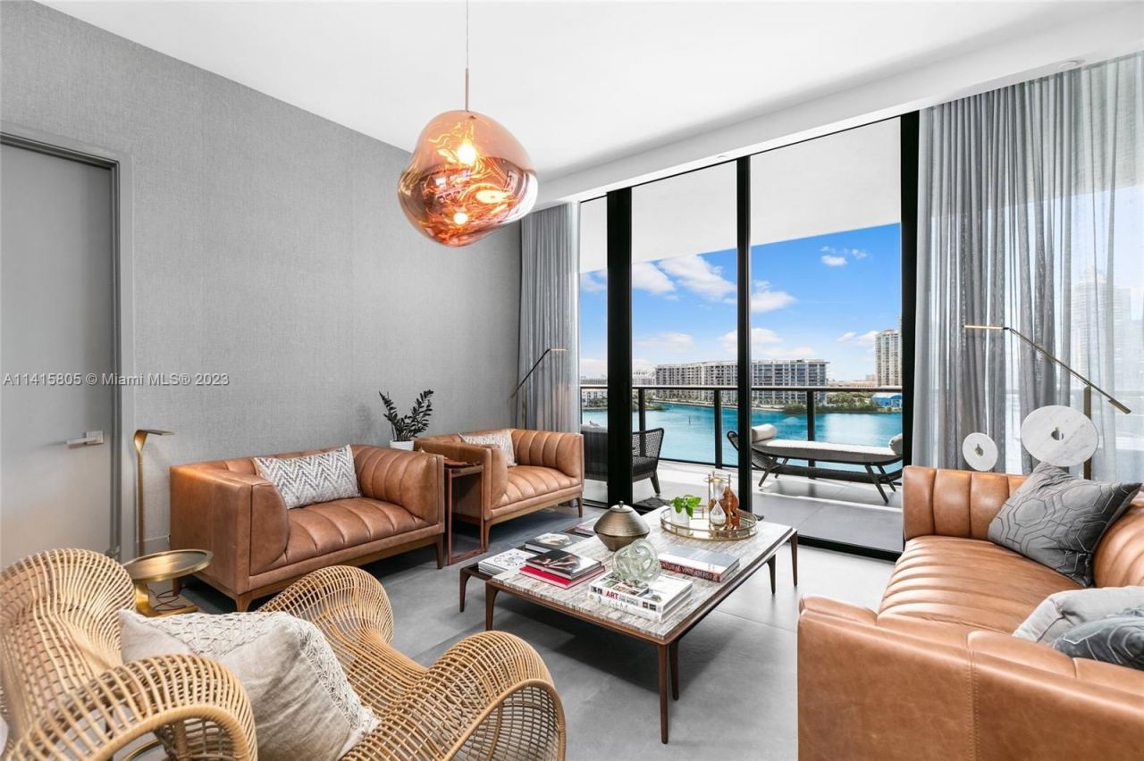 Квартира в Майами, США, 250 м² - фото 10