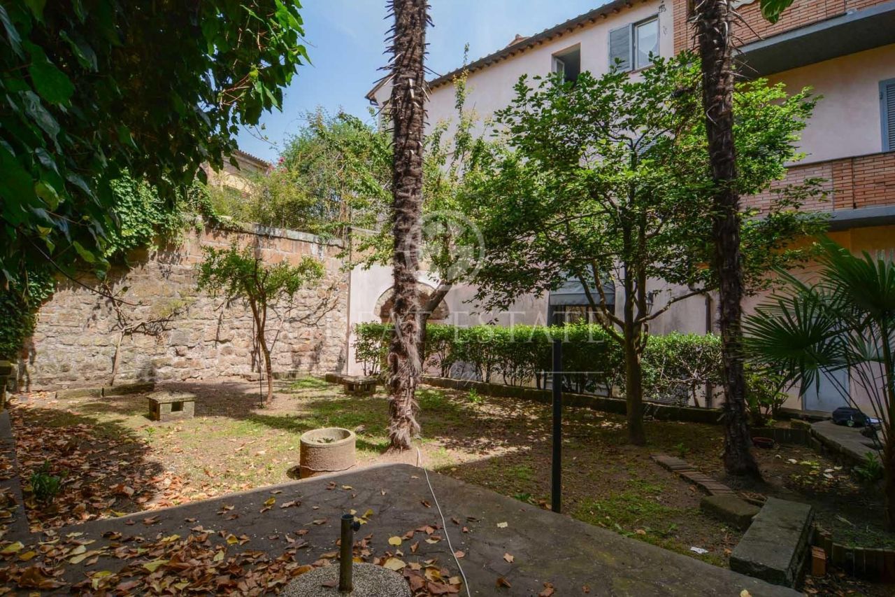 Апартаменты в Орвието, Италия, 85 м² - фото 1