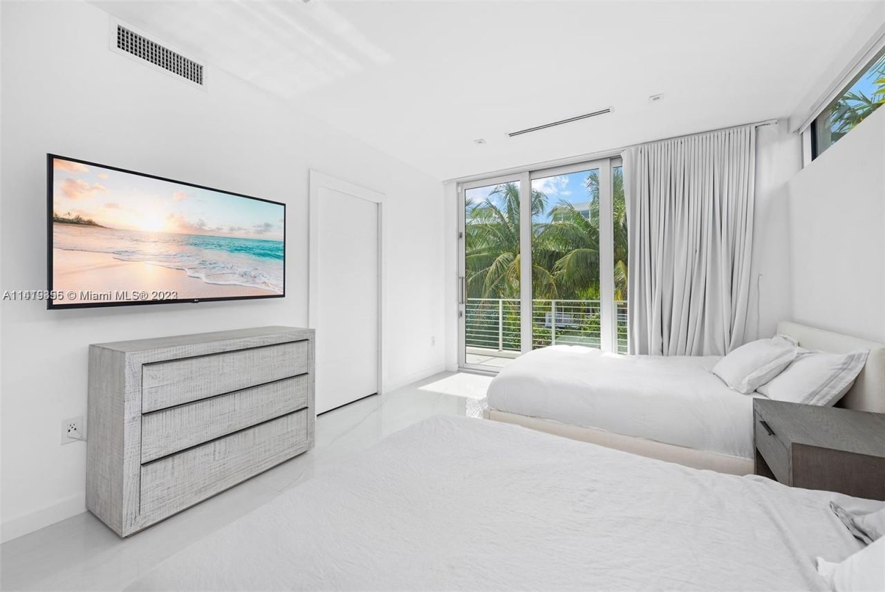 Вилла в Майами, США, 330 м² - фото 16