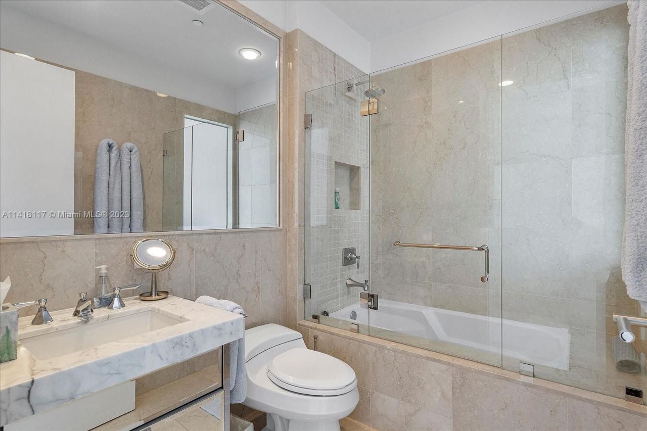 Квартира в Майами, США, 300 м² - фото 10