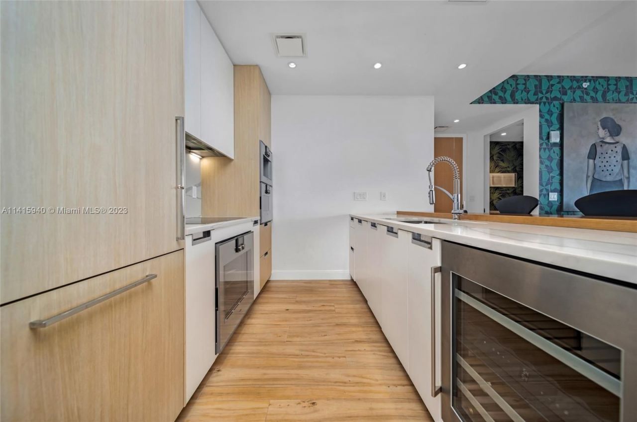 Квартира в Майами, США, 140 м² - фото 13