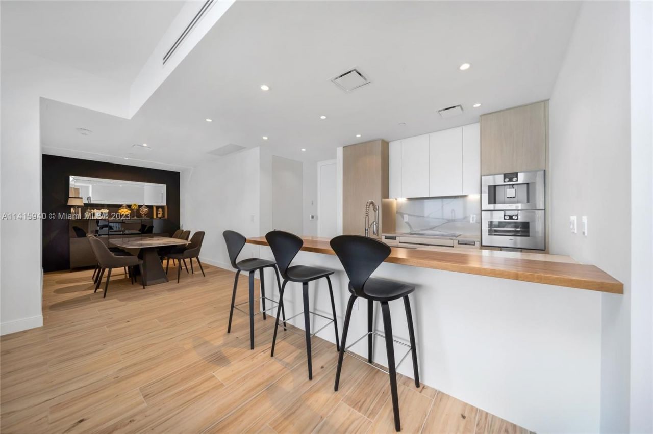 Квартира в Майами, США, 140 м² - фото 12