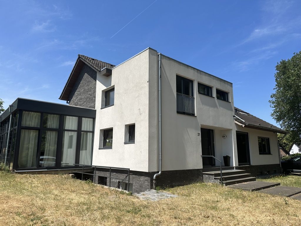 Дом в Эммерих-ам-Райне, Германия, 450 м2 - фото 1