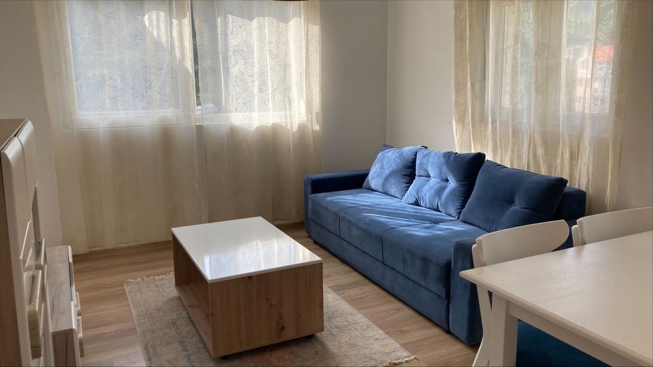 Квартира в Будве, Черногория, 55 м² - фото 2