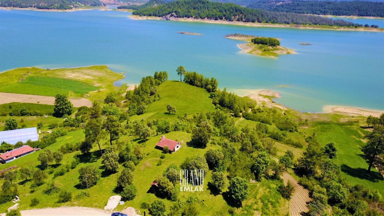 Земля в Анталии, Турция, 25 000 м² - фото 5