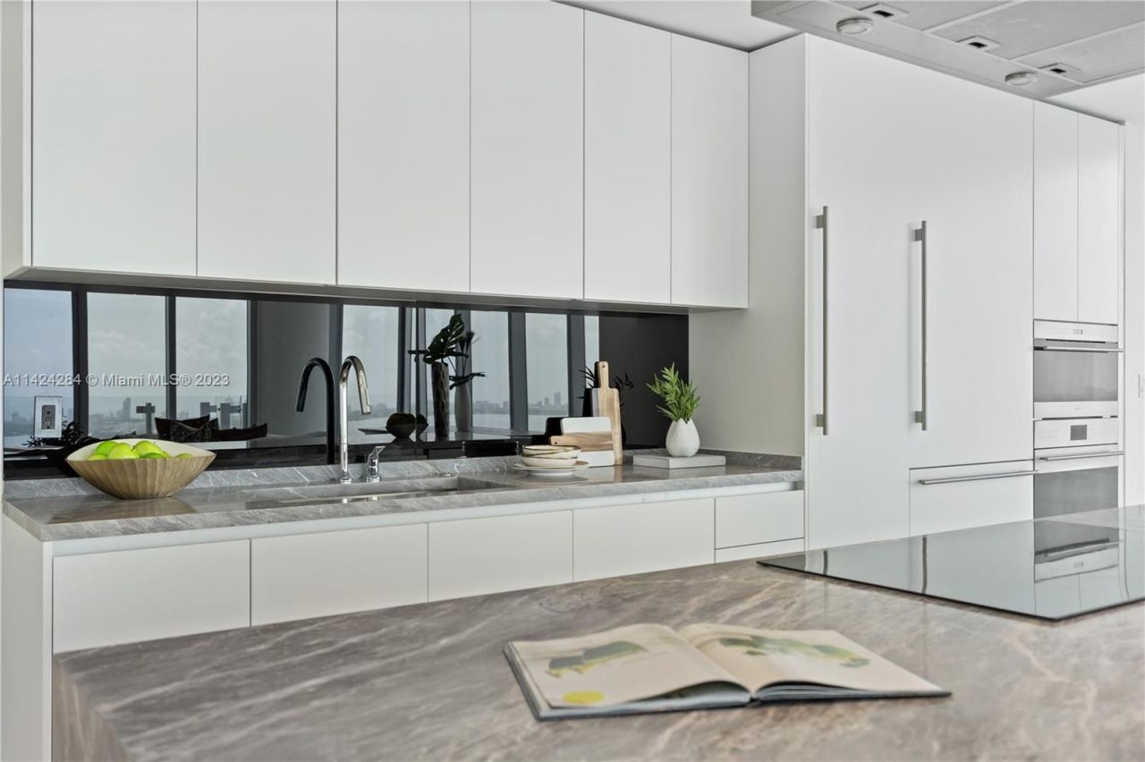 Квартира в Майами, США, 220 м² - фото 4