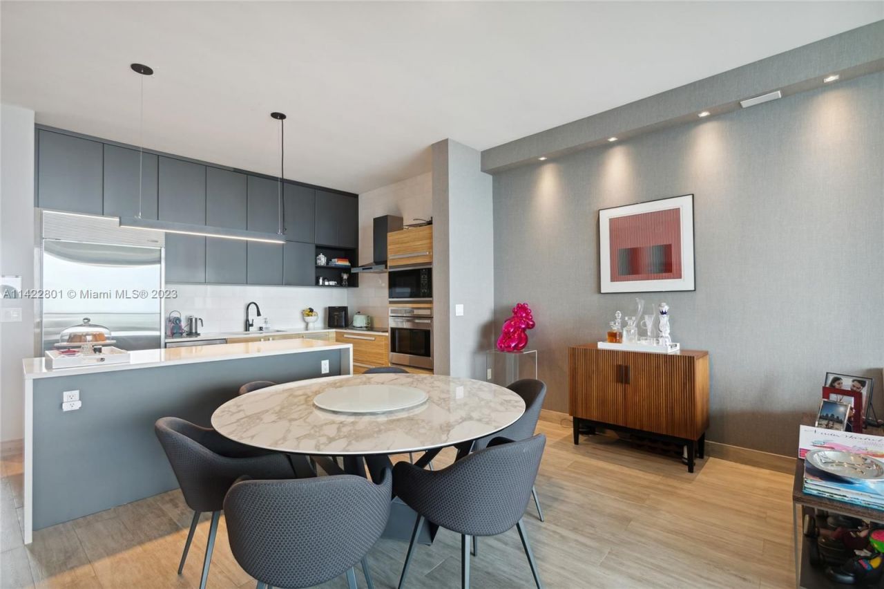 Квартира в Майами, США, 150 м² - фото 16