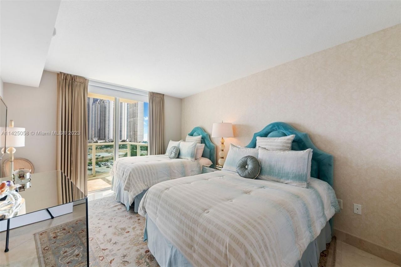 Квартира в Майами, США, 120 м² - фото 8