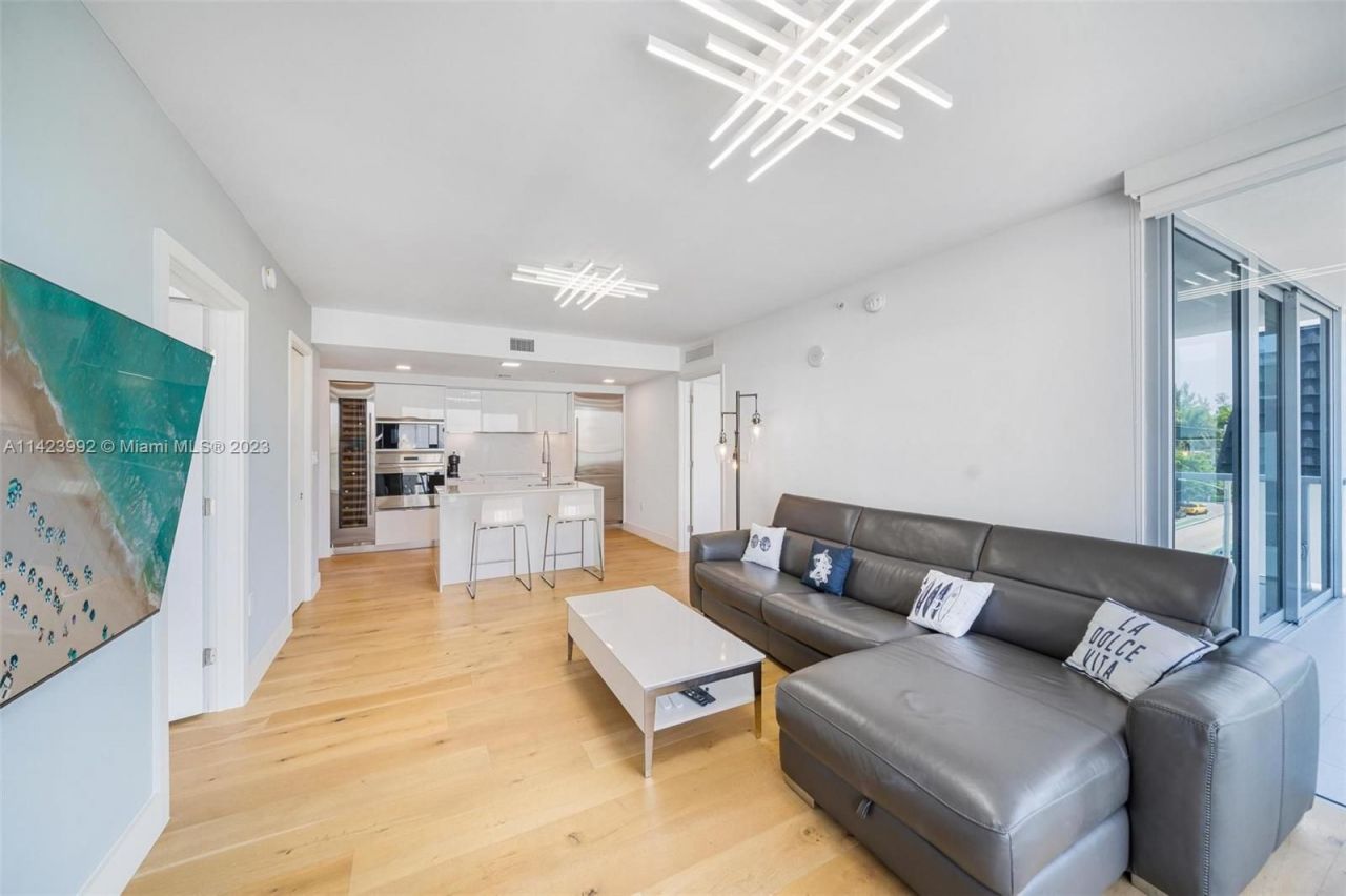 Квартира в Майами, США, 90 м² - фото 3