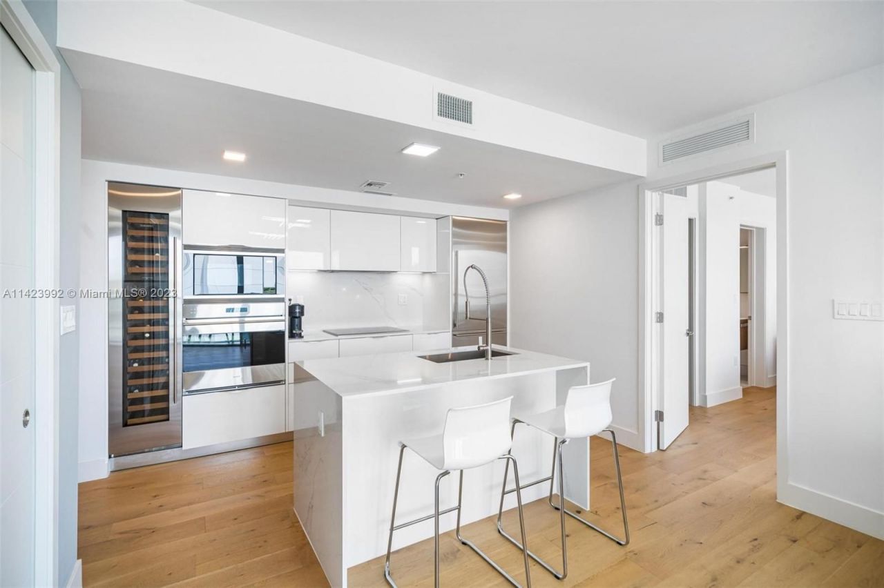 Квартира в Майами, США, 90 м² - фото 5