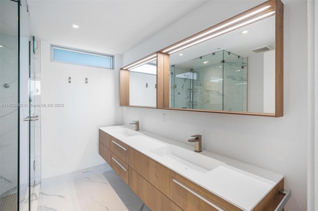 Квартира в Майами, США, 90 м² - фото 13