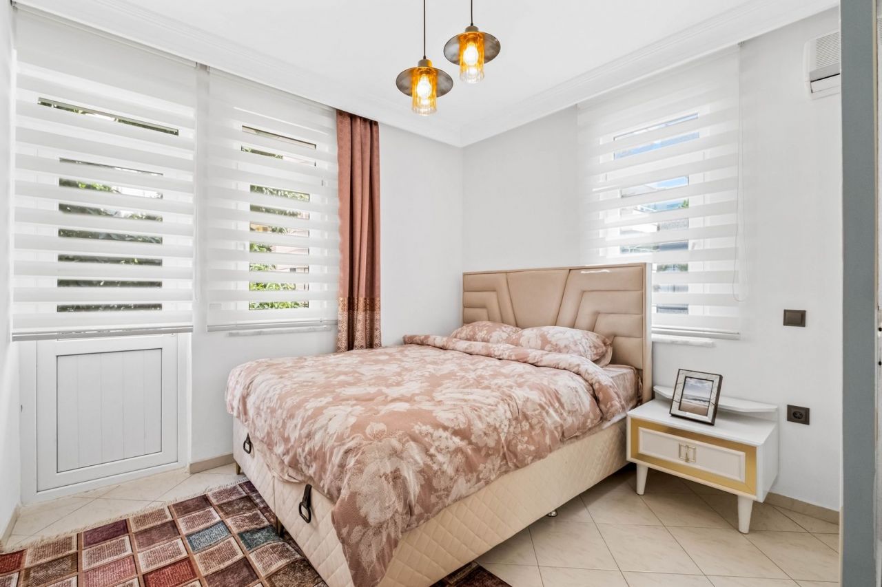 Квартира в Алании, Турция, 100 м² - фото 13