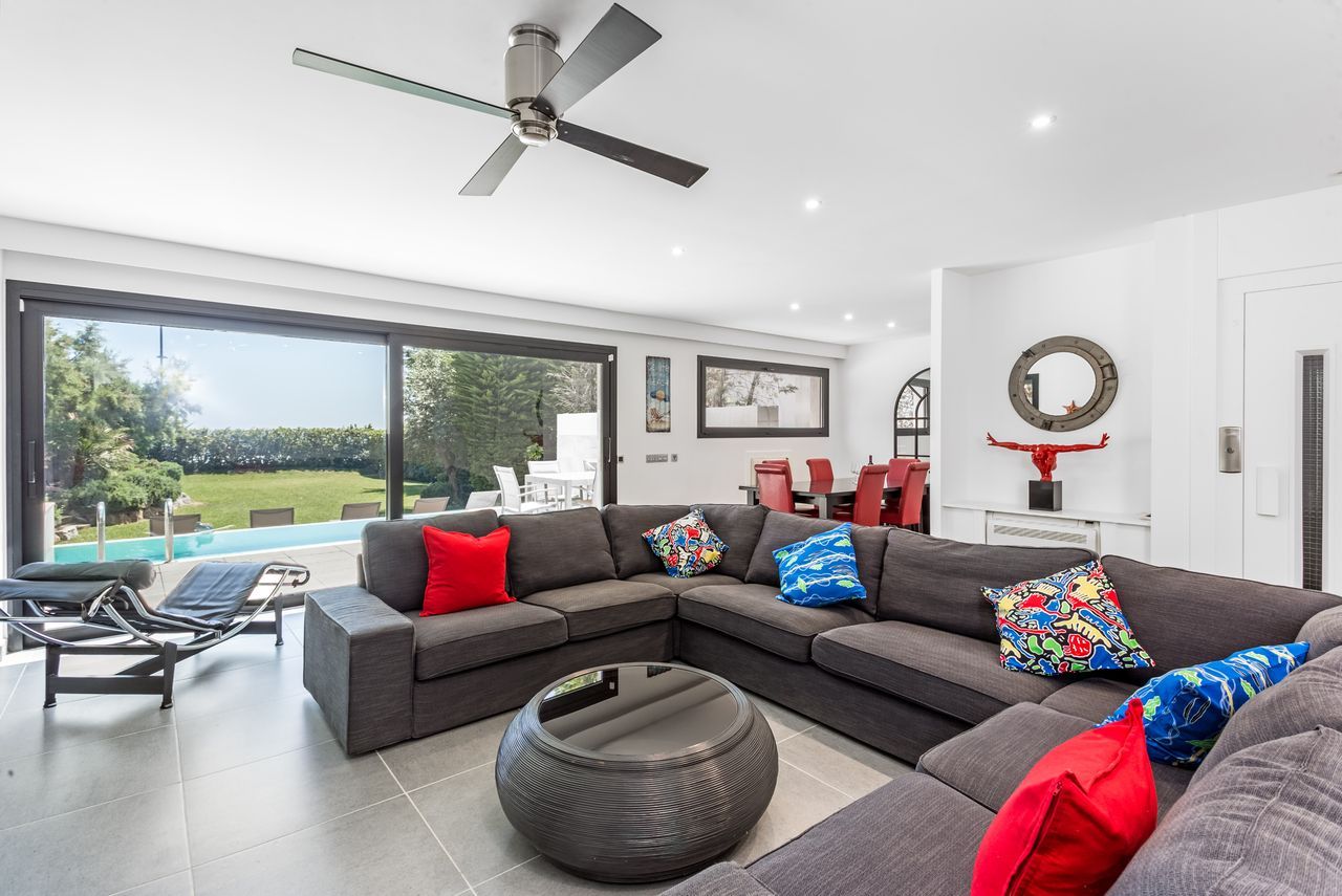 Вилла в Калонже, Испания, 300 м² - фото 7