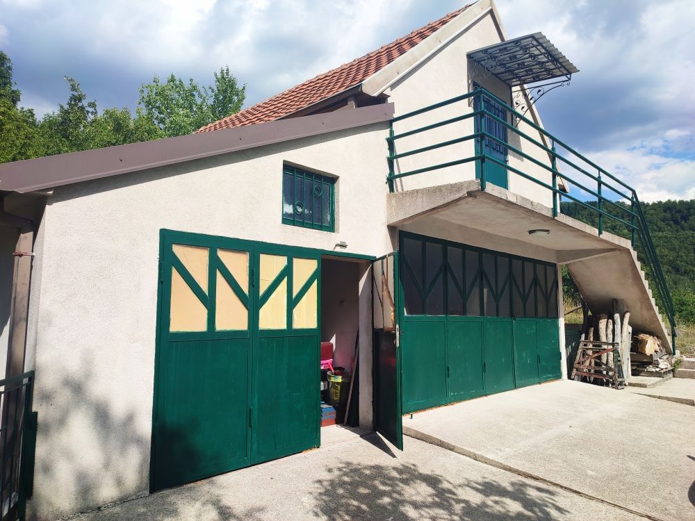 Поместье в Никшиче, Черногория, 360 м² - фото 5