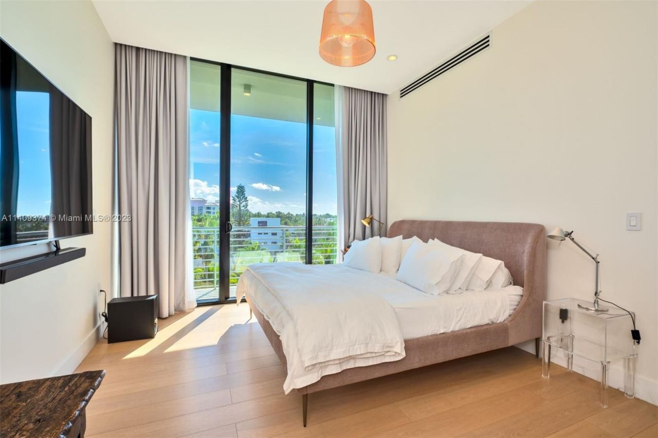 Квартира в Майами, США, 200 м² - фото 11